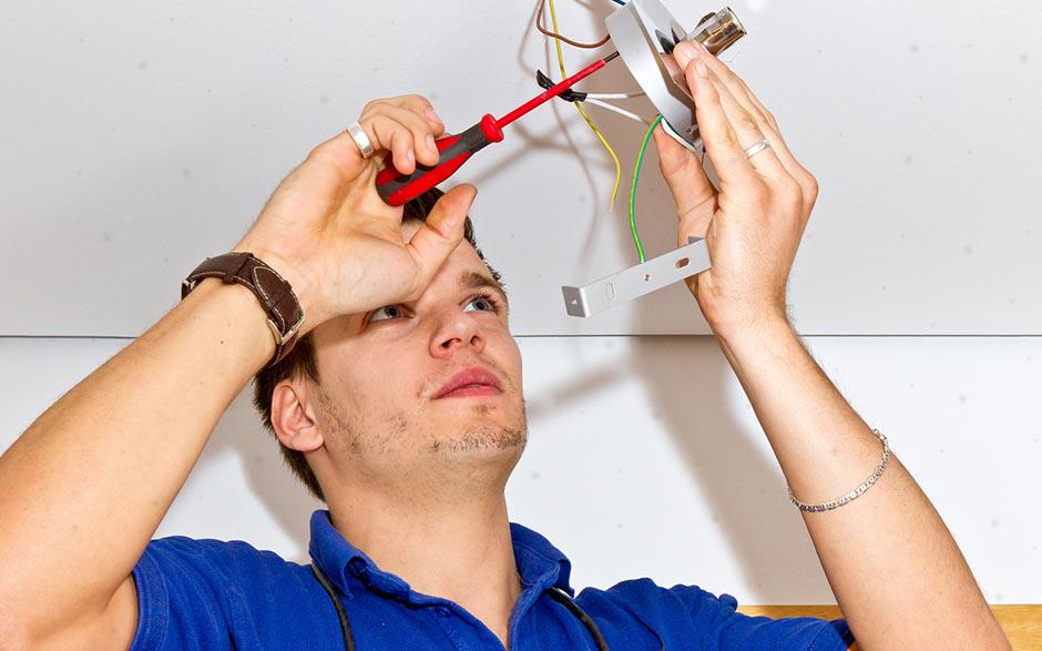 tarif électricien bâtiment Écouen